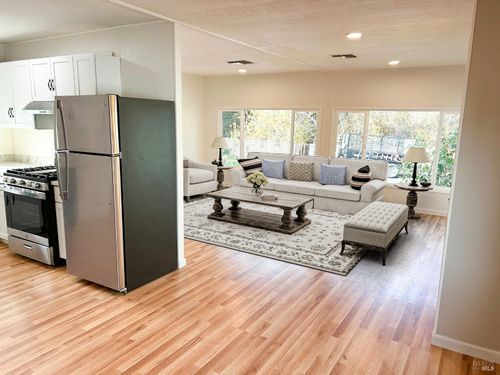 spc-511-717 N Mcdowell Blvd, Petaluma, CA, 94954-6807 | Card Image