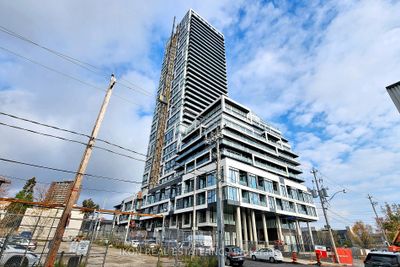 201 - 5 Defries St, Condo with 3 bedrooms, 2 bathrooms and 1 parking in Toronto ON | Image 1