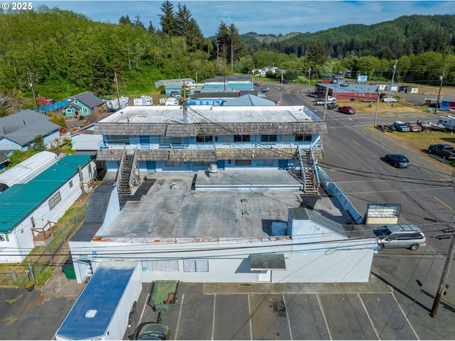 115 8 Th St, Home with 0 bedrooms, 0 bathrooms and 15 parking in Winchester Bay OR | Image 5