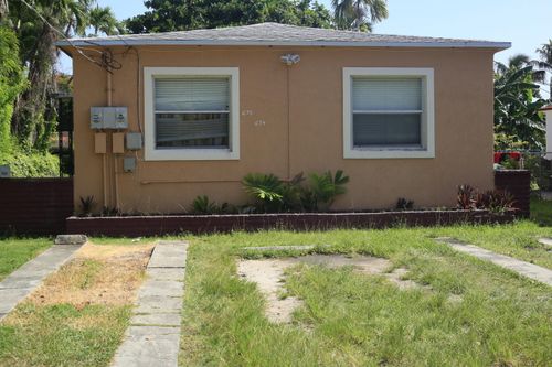670 Ne 87th Street, Miami, FL, 33138 | Card Image