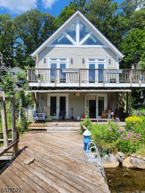 7 Lakeview Trl, Byram Twp, NJ, 07821-3119 | Card Image