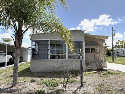 661 Coral Ln, NORTH FORT MYERS, FL, 33917-2351 | Card Image