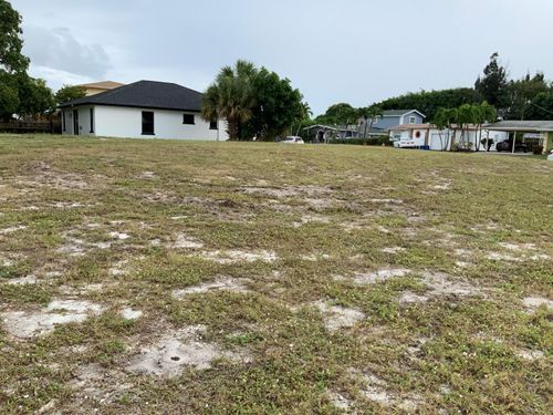 Null 32nd & S Ave S, Riviera Beach, FL, 33404 | Card Image