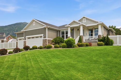 222 Ridge View Dr, Elk Ridge, UT, 84651-5596 | Card Image