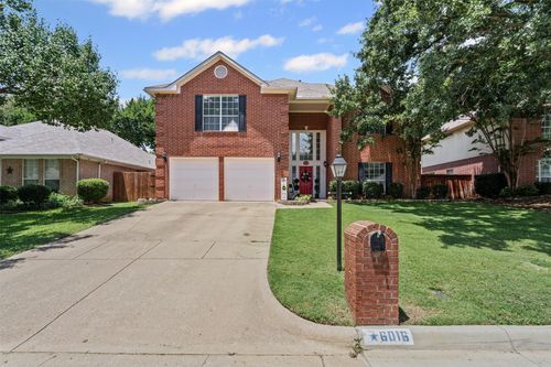 6016 Red Fern Dr, Arlington, TX, 76001-5404 | Card Image