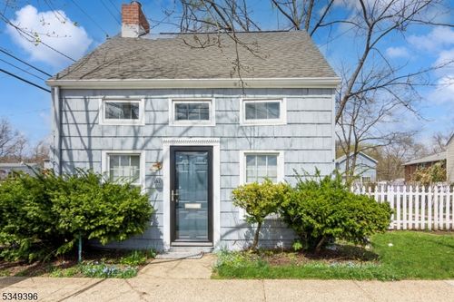 593 W Hazelwood Ave, RAHWAY, NJ, 07065-2601 | Card Image