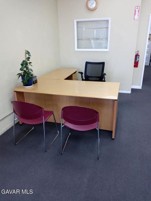 ste-t-533 E Palmdale Blvd, Palmdale, CA, 93550-2376 | Card Image