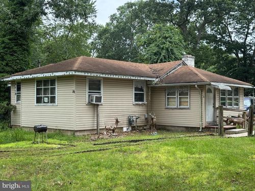 16 Begonia St, Browns Mills, NJ, 08015-2433 | Card Image