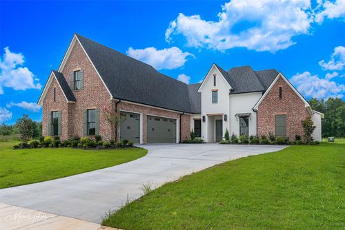 2128 Garrett Farms Row, Shreveport, LA, 71106-2575 | Card Image