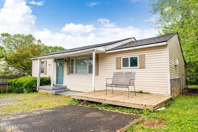 2105 Bradshaw Garden Rd, House other with 2 bedrooms, 1 bathrooms and null parking in Knoxville TN | Image 9
