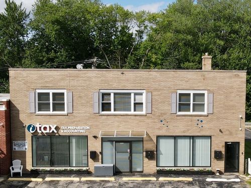 a-552 E Northwest Highway, Palatine, IL, 60074 | Card Image
