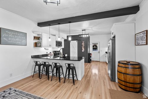 246 E 100 N, Coalville, UT, 84017-9776 | Card Image