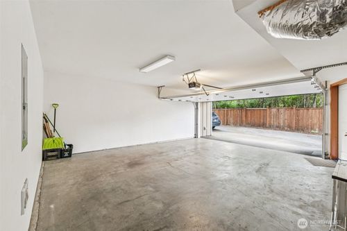 apt-b-14539 32nd Ave Ne, Shoreline, WA, 98155-7567 | Card Image