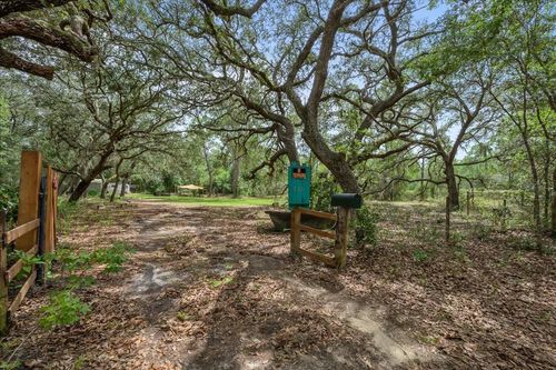 130 Buckles Dr, Interlachen, FL, 32148-4194 | Card Image