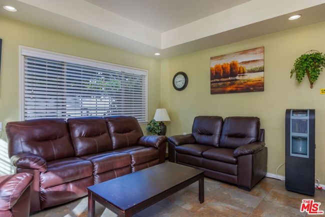 6953 Enfield Ave, House other with 4 bedrooms, 4 bathrooms and 2 parking in Reseda CA | Image 11