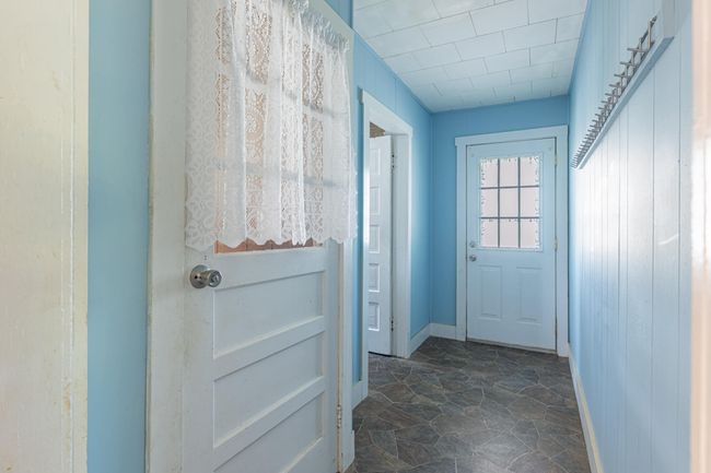 2032 Irwin-16 | Image 15