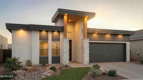 821 Harpendem Dr, Horizon City, TX, 79928-7571 | Card Image
