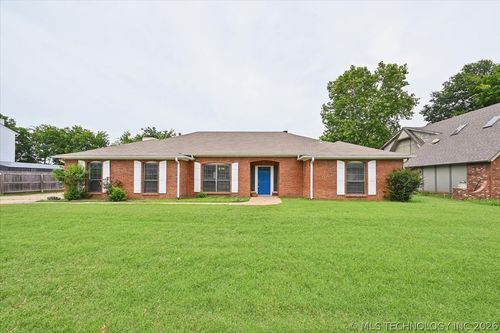 2625 68th St, Tulsa, OK, 74132-1715 | Card Image