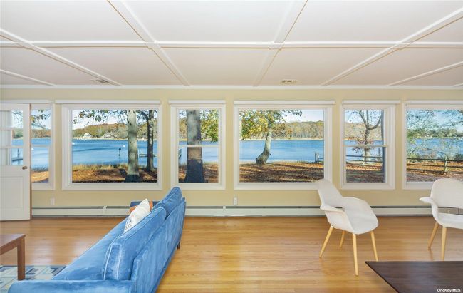 Living Room | Image 11