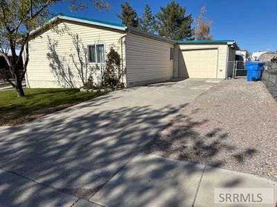 1880 Scottsdale Drive, House other with 3 bedrooms, 2 bathrooms and 1 parking in Pocatello ID | Image 2