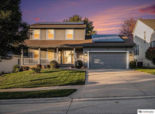 2704 Morrie Dr, Bellevue, NE, 68123-4410 | Card Image