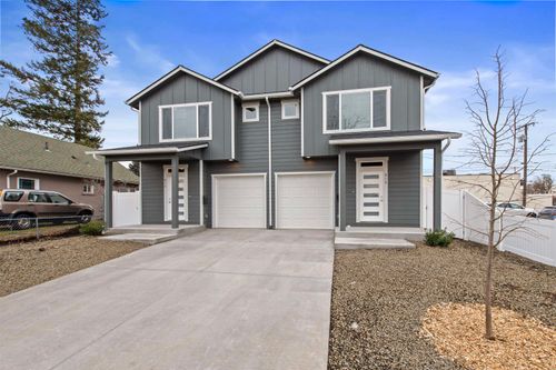 917 E Providence Ave, Spokane, WA, 99207-2976 | Card Image