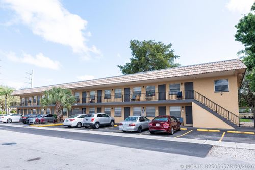 15-1150 Ne 17th Ct, Fort Lauderdale, FL, 33305-3185 | Card Image