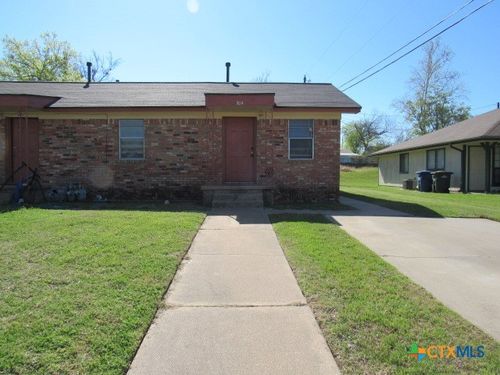 804 Hackberry St, Copperas Cove, TX, 76522-1352 | Card Image