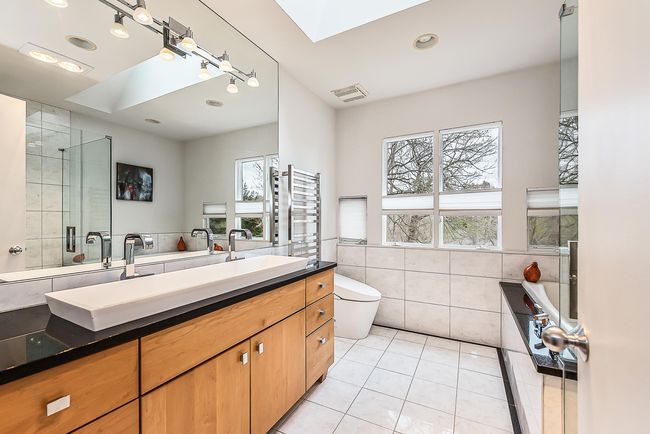 2277 W Huron River Dr, House other with 3 bedrooms, 2 bathrooms and null parking in Ann Arbor MI | Image 24