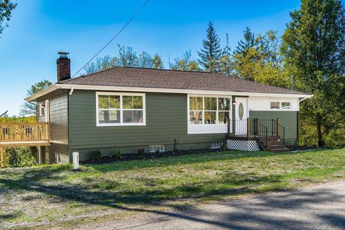 7025 Iris Dr, Grove City, OH, 43123-9655 | Card Image