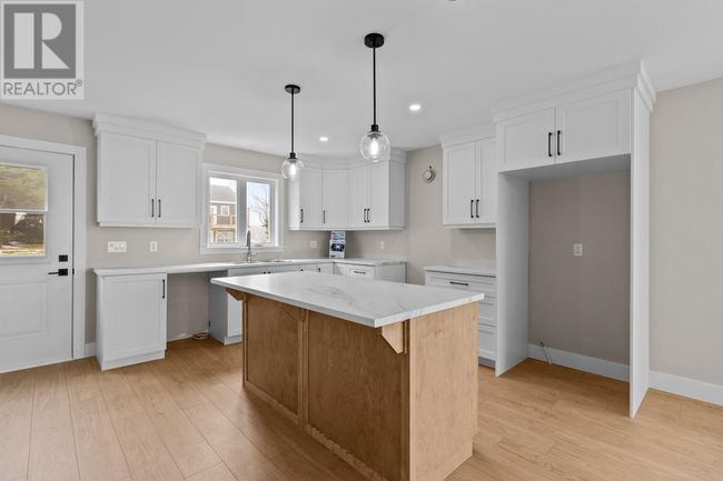 14 Carol Cres, Home with 5 bedrooms, 4 bathrooms and null parking in Paradise NL | Image 8