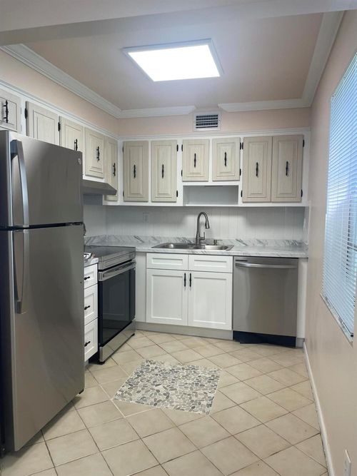i-402 Monaco I, Delray Beach, FL, 33446-1443 | Card Image