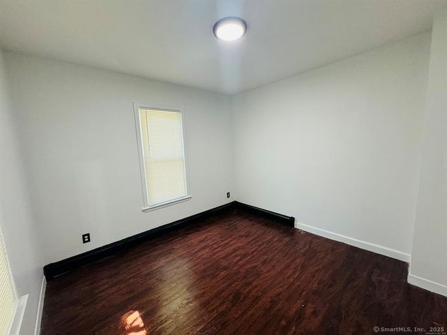 7 Rockwood Ave, Home with 3 bedrooms, 1 bathrooms and null parking in Ansonia CT | Image 6
