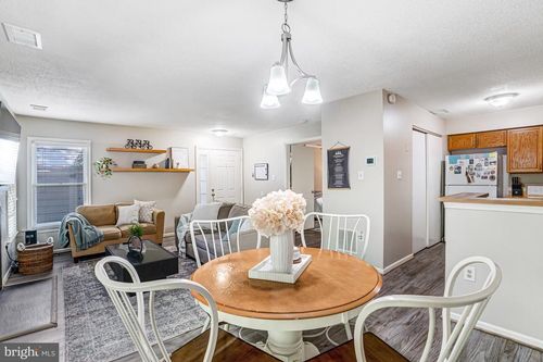 unit-l-7598 Lakeside Village Dr, FALLS CHURCH, VA, 22042-7553 | Card Image