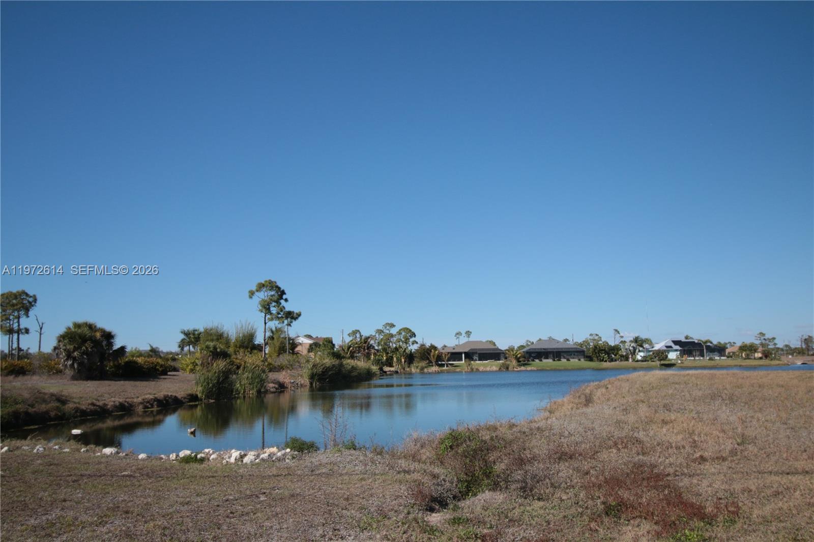 Land in Placida 3