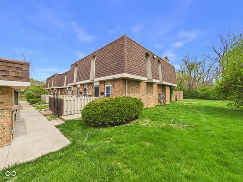 1306 Tishman Ln, Indianapolis, IN, 46260-3434 | Card Image
