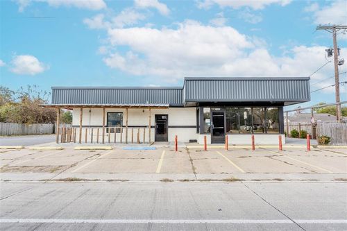 2500 Kirkman St, Lake Charles, LA, 70601-7454 | Card Image