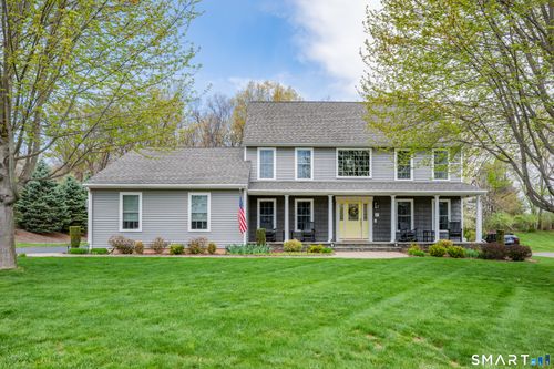 45 Macintosh Way, Southington, CT, 06489 | Card Image
