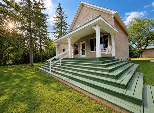 1712 Dawson Rd, Lorette, MB, R5K0T5 | Card Image