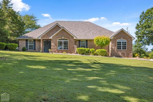 61 Bluff Rd, Hardy, AR, 72542-9776 | Card Image