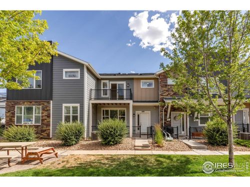 749 Robert St, Longmont, CO, 80503-9442 | Card Image