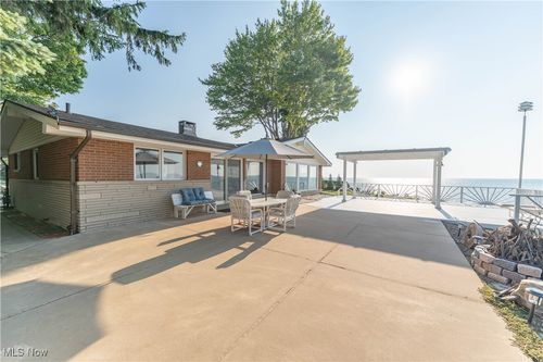 7429 Salida Rd, Mentor On The Lake, OH, 44060-3155 | Card Image