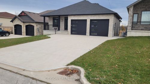 2551 9th Ave E, Owen Sound, ON, N4K3H4 | Card Image