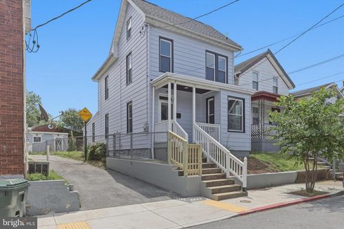 20 Summer St, HAGERSTOWN, MD, 21740-5306 | Card Image