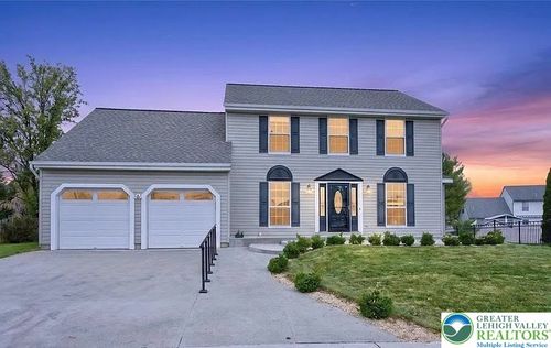 4894 Concord Dr, Easton, PA, 18045-8116 | Card Image