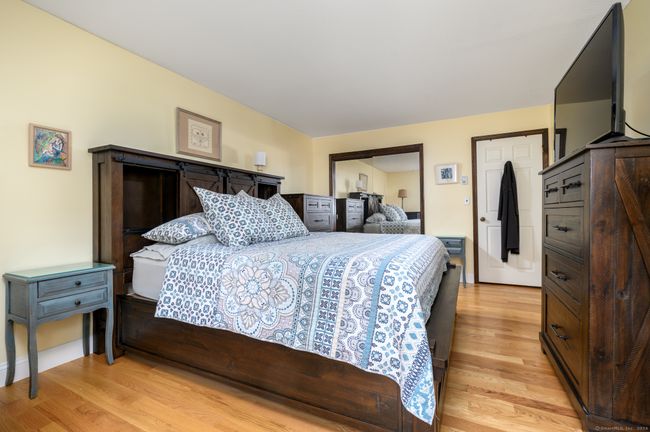 APT-39 - 180 Glenbrook Rd, Condo with 2 bedrooms, 2 bathrooms and 1 parking in Stamford CT | Image 10