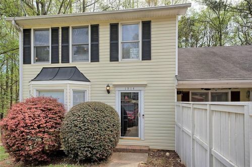 1914 Cooper Landing Dr Se, Smyrna, GA, 30080-6463 | Card Image