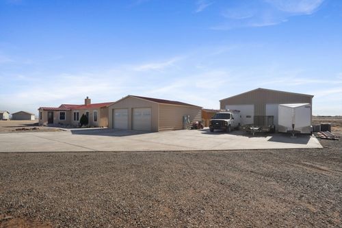 38 Lora Ln, Edgewood, NM, 87015 | Card Image