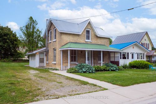 564 Claude St, Bruce, ON, N0H2T0 | Card Image