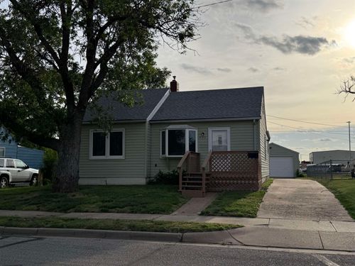 532 Montrose St, Salina, KS, 67401-4222 | Card Image